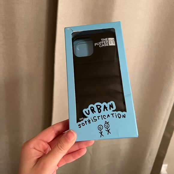 Urban Sophistication the puffer case - Picture 2 of 6